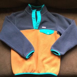 NWOT Boys Patagonia Synchilla - Size M (10)